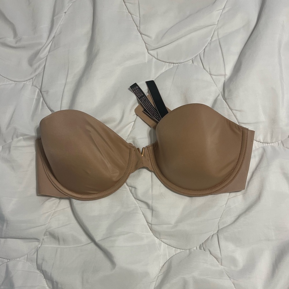Victoria Secret Strapless Bra